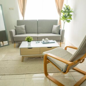 Neutral Nest: Clean Design, Cozy Feel
